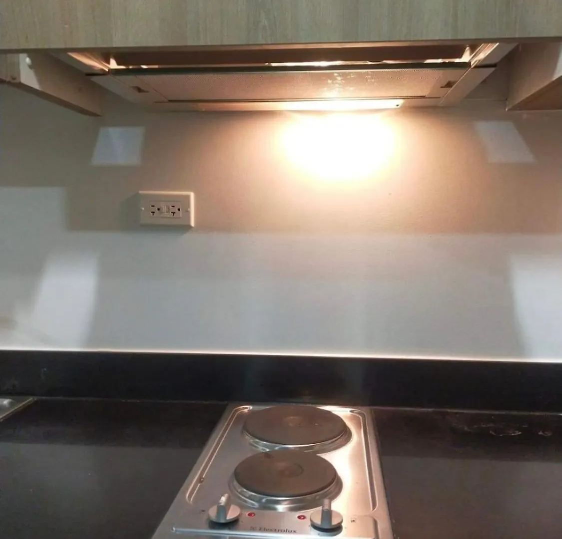Smdc Shore Residence Seaside Boulevard Pasay Manila, Walking Distance To Mall Of Asia And 20Mins Drive To Manila Airport, 1 Bedroom Condo-Apartment With Balcony Hotel